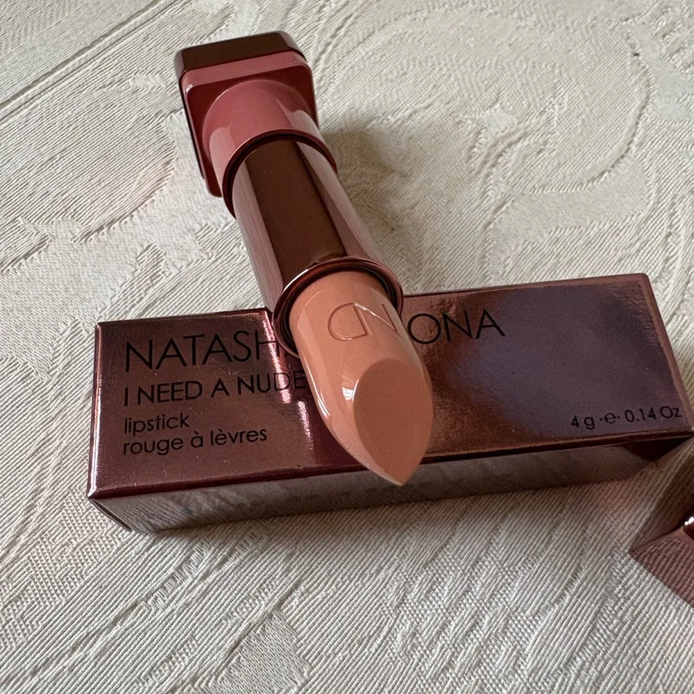 Natasha Denona I Need a Nude Lipstick in Andrea 10NB BNIB